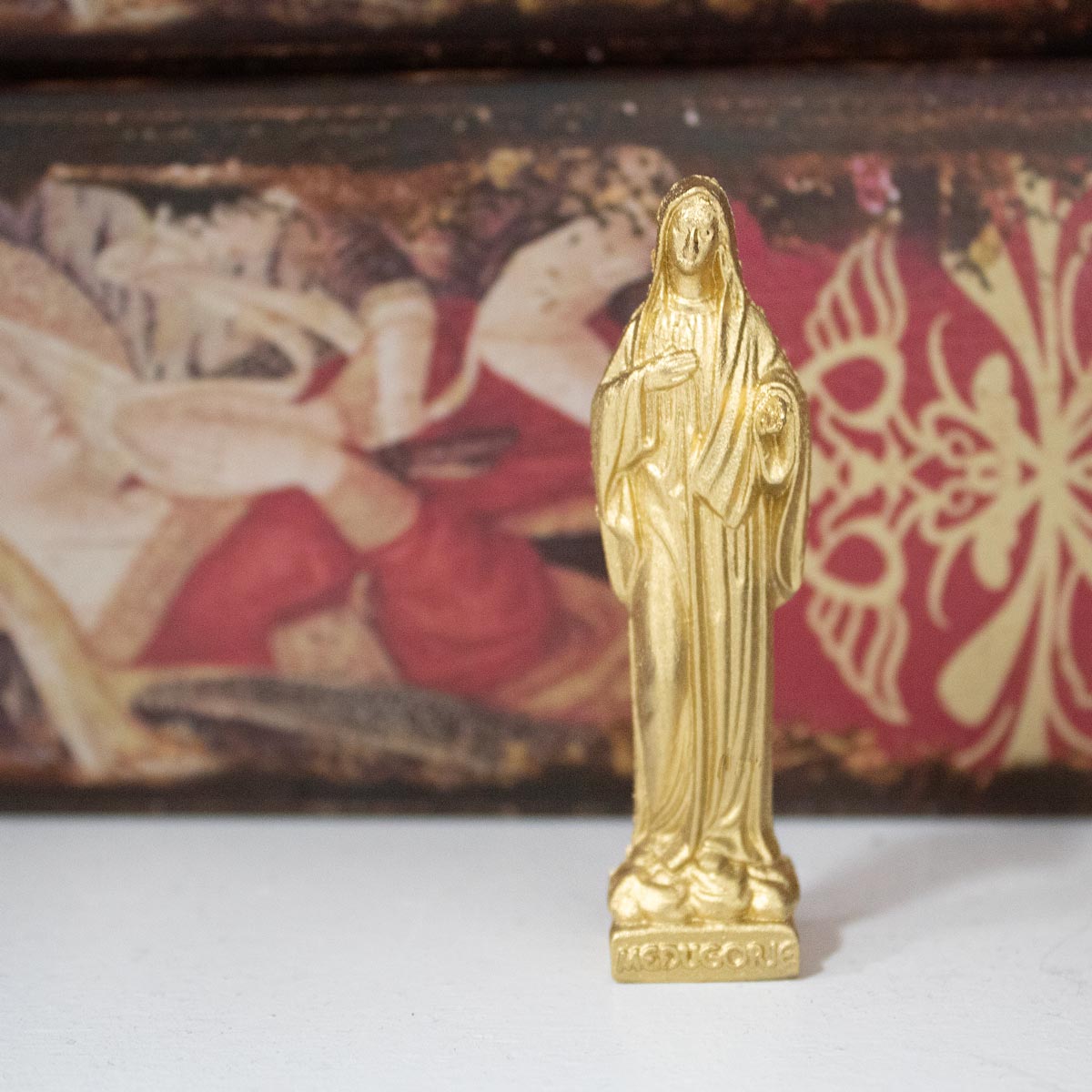 Miracle Mary Queen of Peace Petite Statue